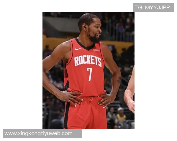 布克赞杜兰特对篮球的巨大贡献与他同场竞技的独特体验令人难忘