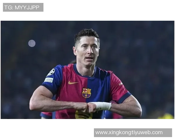 巴萨寻求莱万接班人阿尔瓦雷斯成为最热门人选