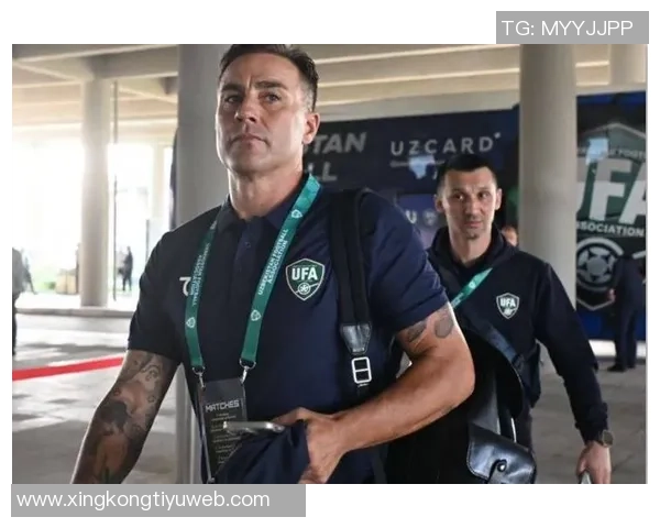 今日趣图：卡纳瓦罗幽默吐槽植发效果难以持久引发网友热议